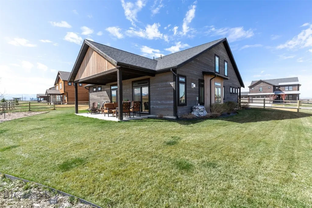 897 White Horse Loop Bozeman MT 59718