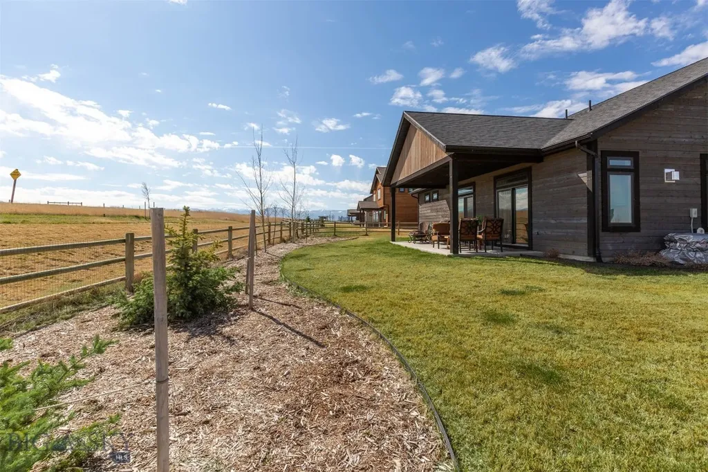 897 White Horse Loop Bozeman MT 59718