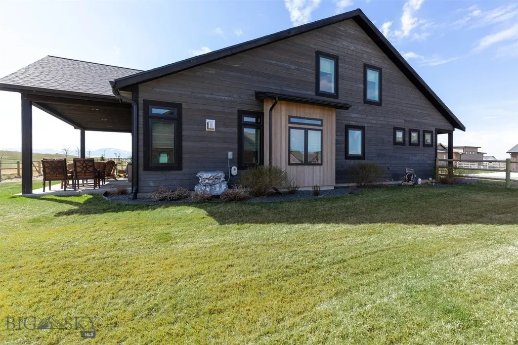 897 White Horse Loop Bozeman MT 59718