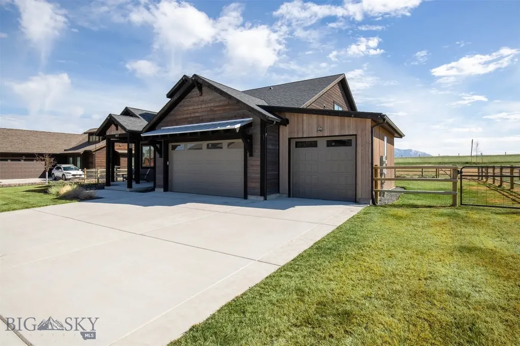 897 White Horse Loop Bozeman MT 59718