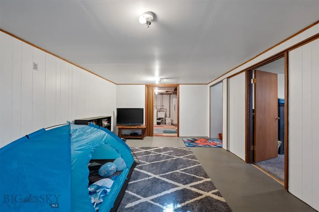 2004 W Park Avenue Anaconda MT 59711