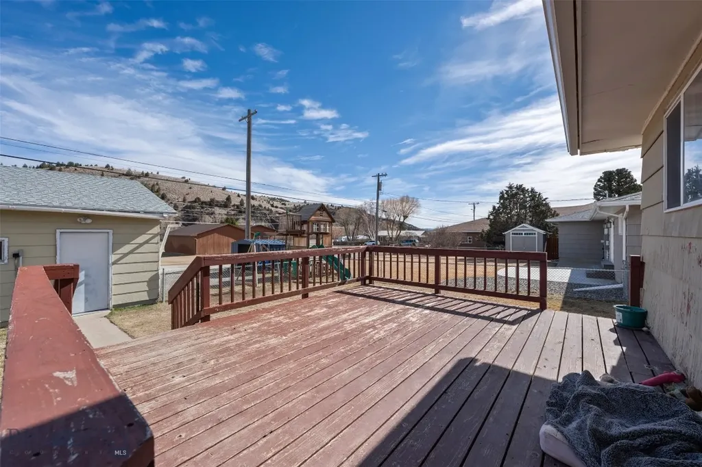 2004 W Park Avenue Anaconda MT 59711
