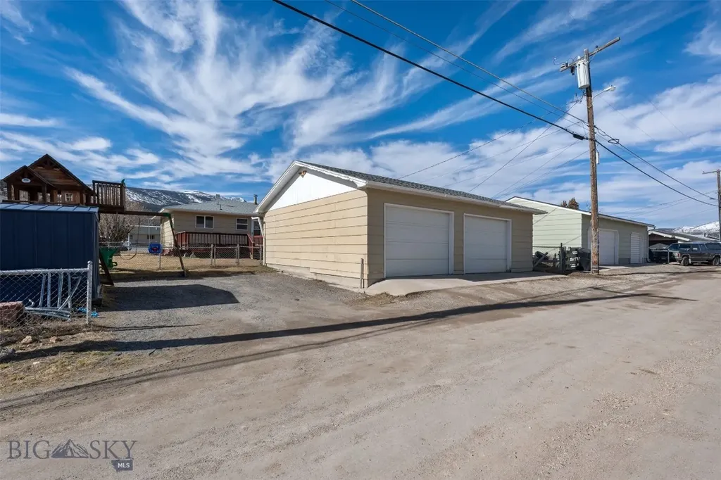 2004 W Park Avenue Anaconda MT 59711