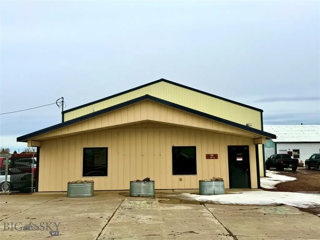 315 E Railroad Street Cut Bank MT 59427