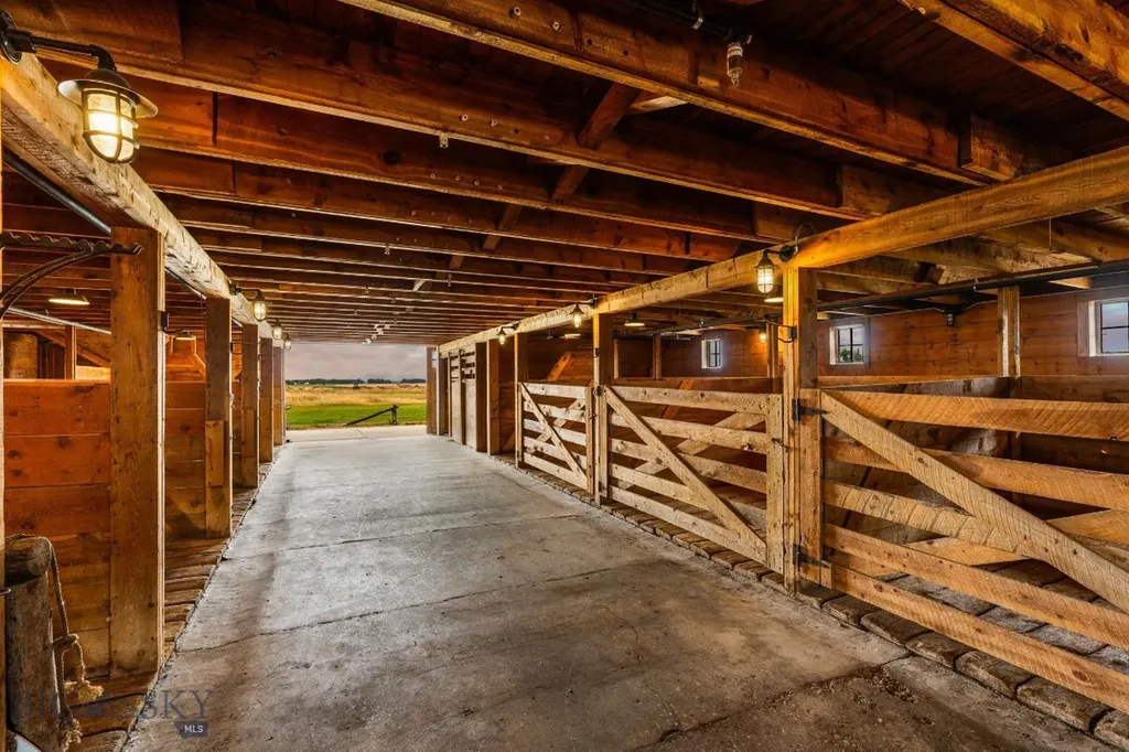 4186 Stimson Lane Belgrade MT 59714