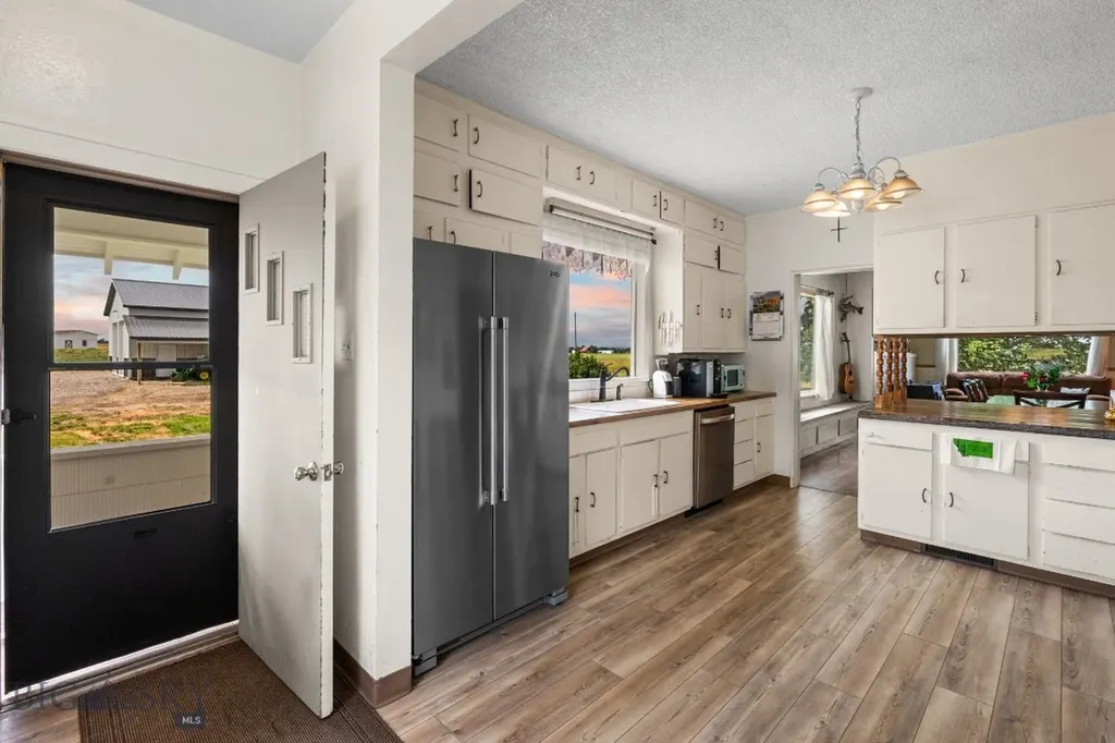 4186 Stimson Lane Belgrade MT 59714