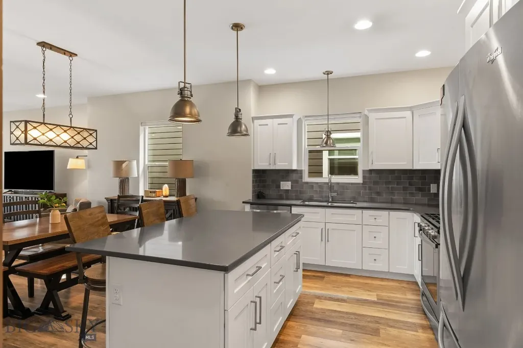 1041 N 12th Avenue Bozeman MT 59715
