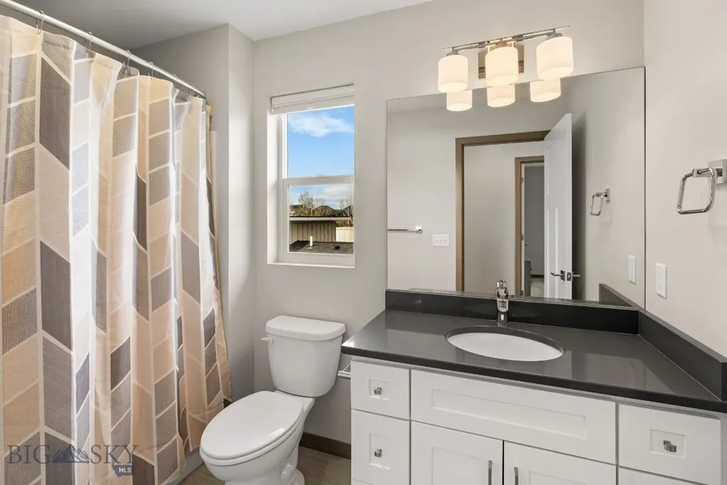 1041 N 12th Avenue Bozeman MT 59715