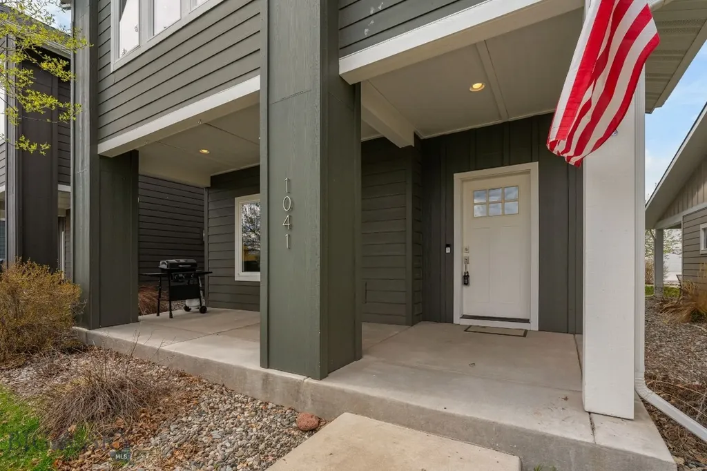 1041 N 12th Avenue Bozeman MT 59715