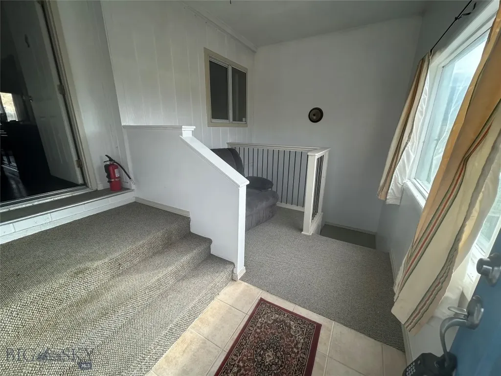 5 Aquila Lane Emigrant MT 59027