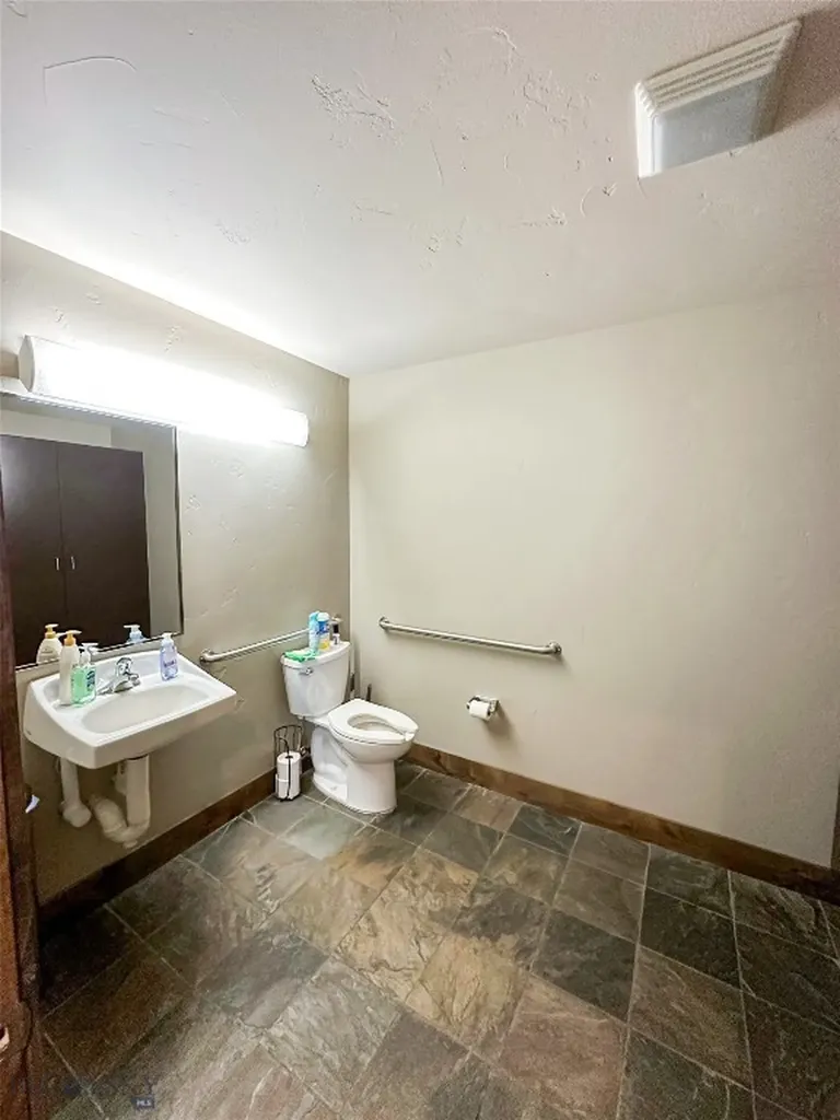 4498 Jackrabbit Lane Belgrade MT 59714