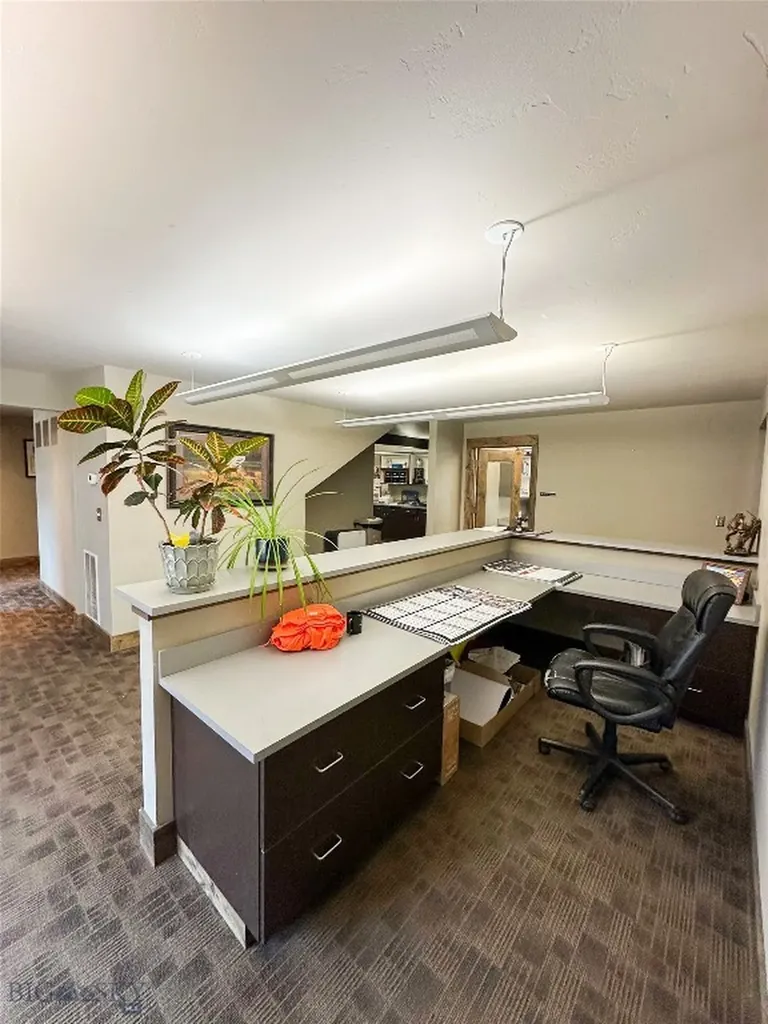 4498 Jackrabbit Lane Belgrade MT 59714