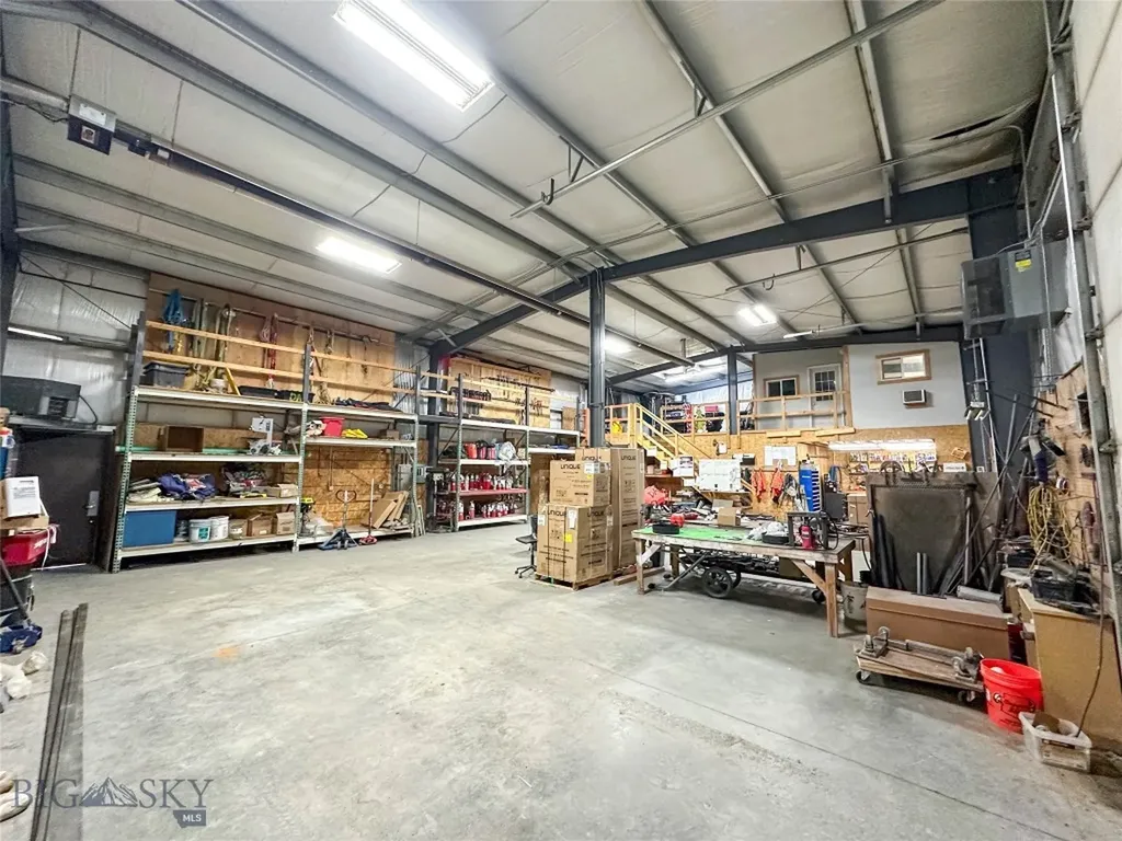 4498 Jackrabbit Lane Belgrade MT 59714