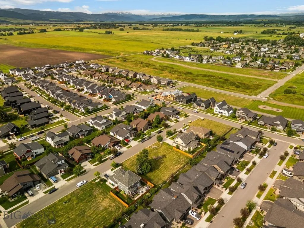 2063 Jacobs Street Bozeman MT 59718
