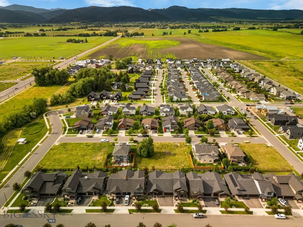 2063 Jacobs Street Bozeman MT 59718