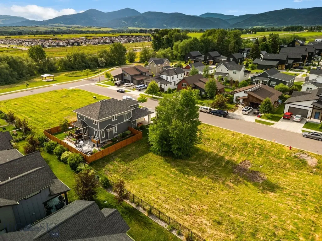 2063 Jacobs Street Bozeman MT 59718