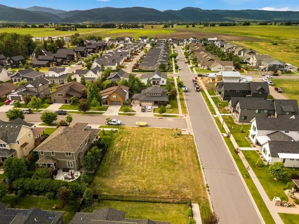 2187 Jacobs Street Bozeman MT 59718