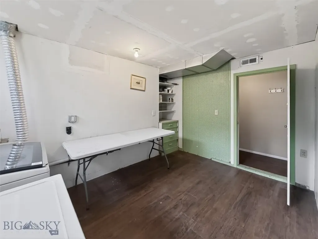 1302 S 3rd Bozeman MT 59715