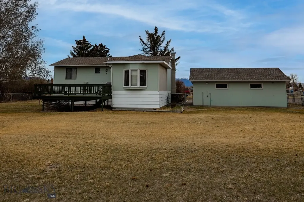 214 Beaverhead Lane Dillon MT 59725