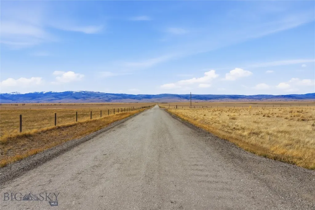 Tbd Airport Lot 7b Ennis MT 59729