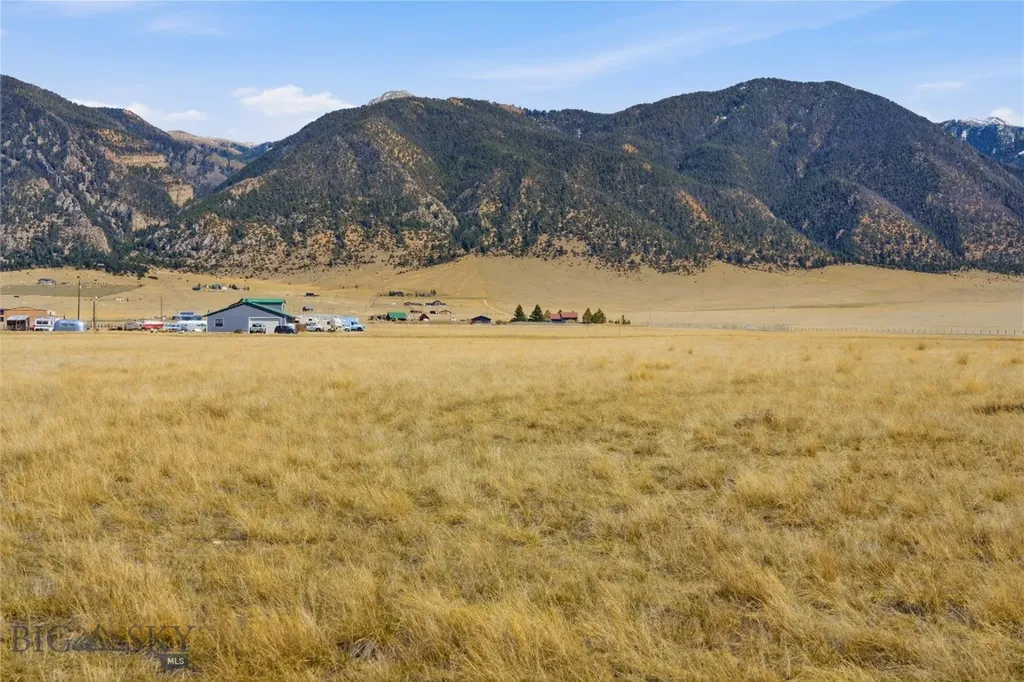 Tbd Airport Lot 7b Ennis MT 59729