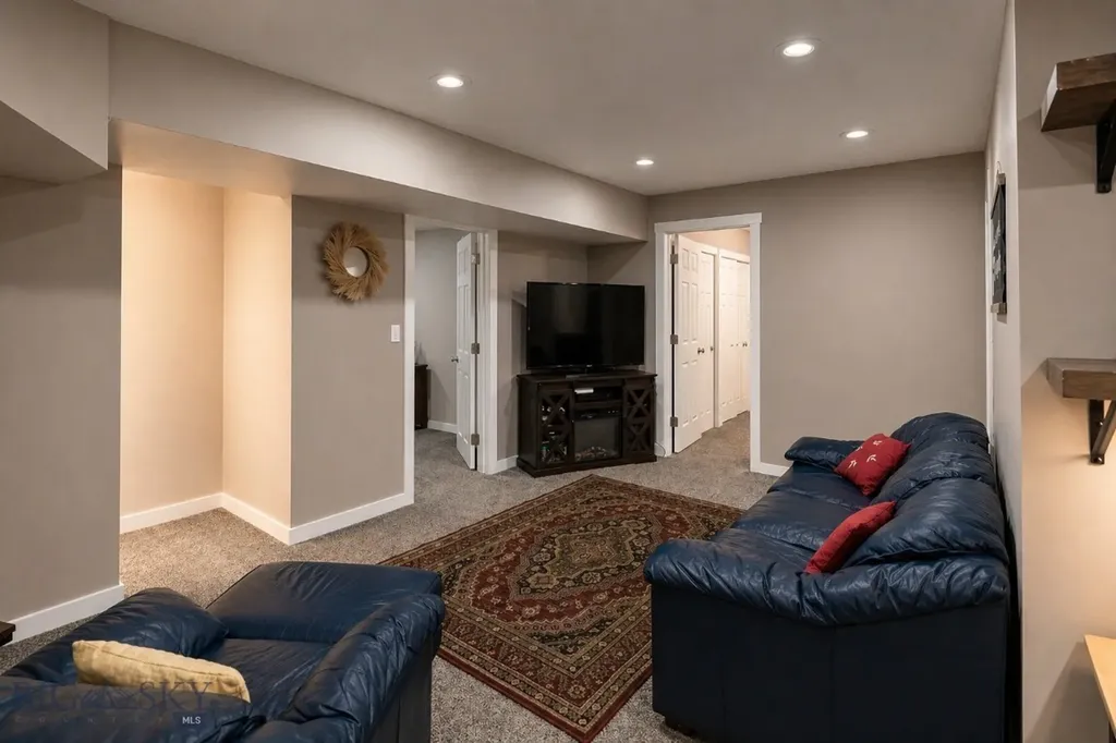 712 Quasar Lane Livingston MT 59047