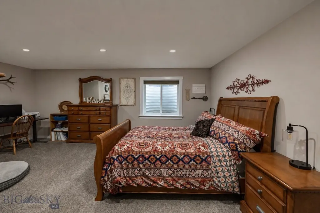 712 Quasar Lane Livingston MT 59047