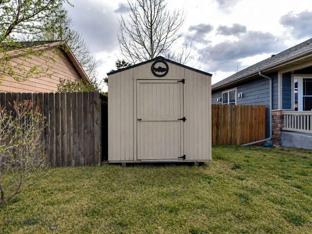 712 Quasar Lane Livingston MT 59047