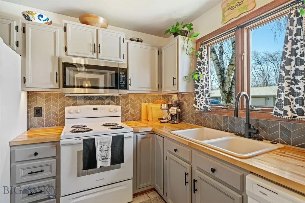 2020 S Rouse Avenue Bozeman MT 59715