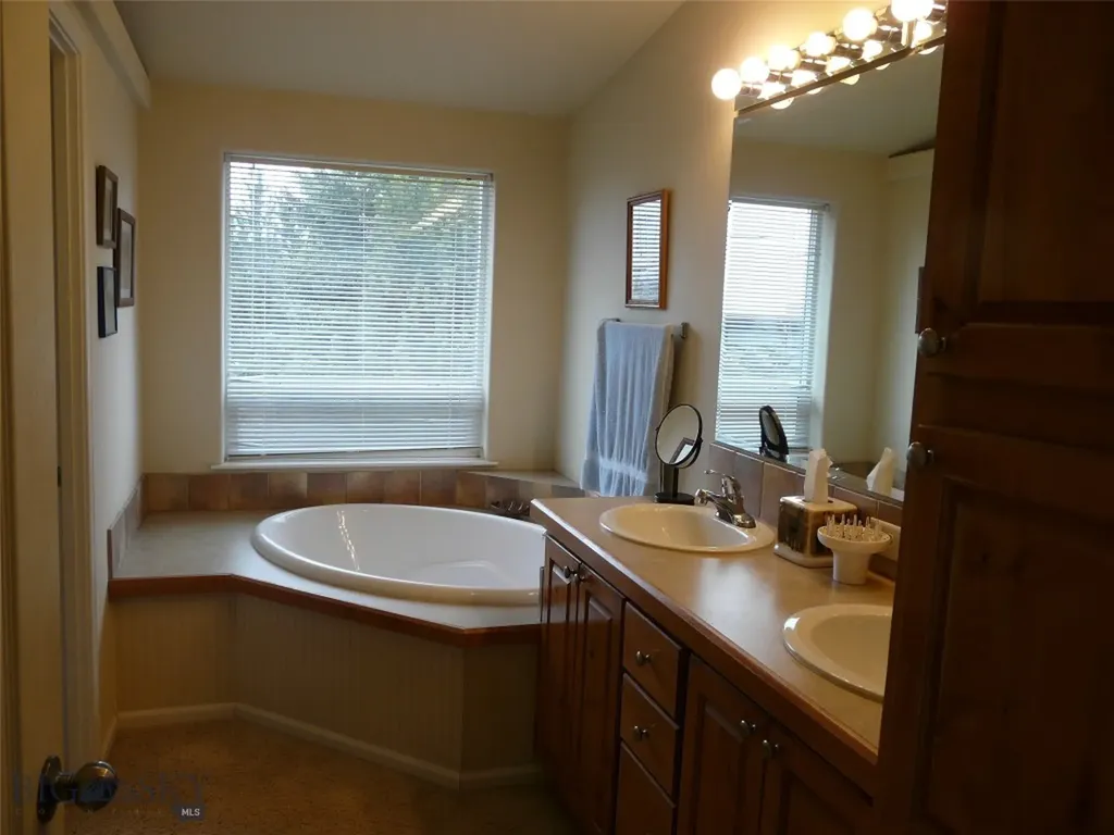 7543 Fowler Lane Bozeman MT 59718