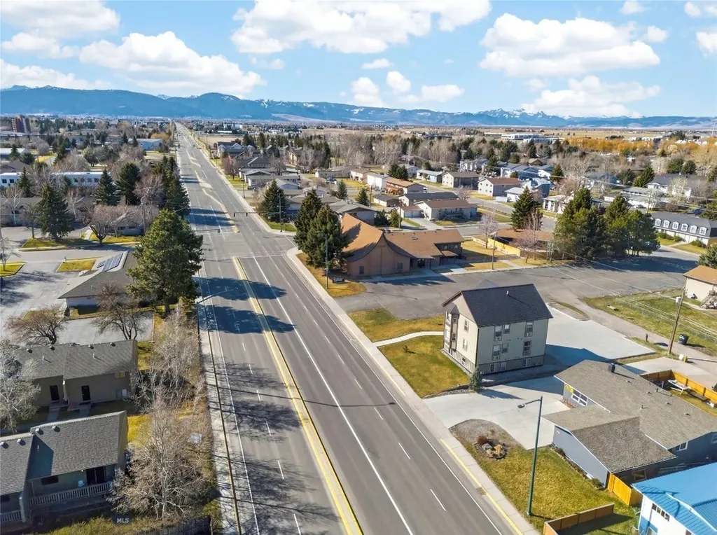 303 S 19th Avenue Bozeman MT 59718