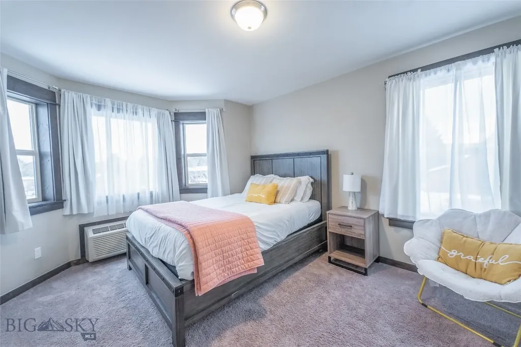 303 S 19th Avenue Bozeman MT 59718