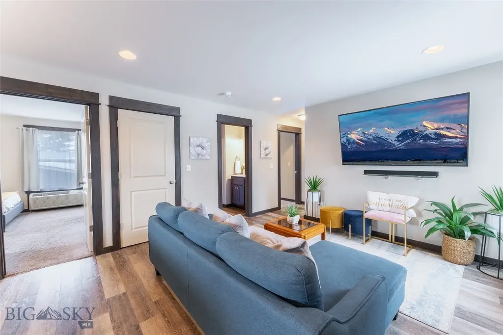 303 S 19th Avenue Bozeman MT 59718