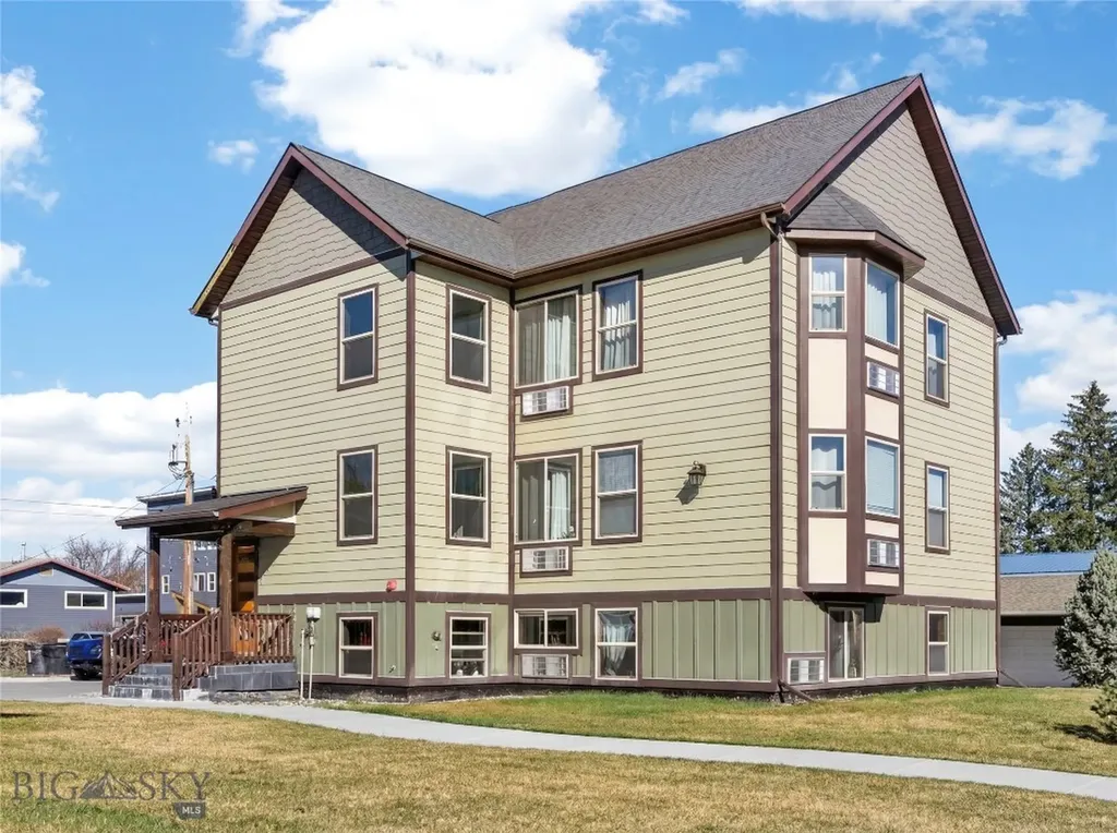 303 S 19th Avenue Bozeman MT 59718