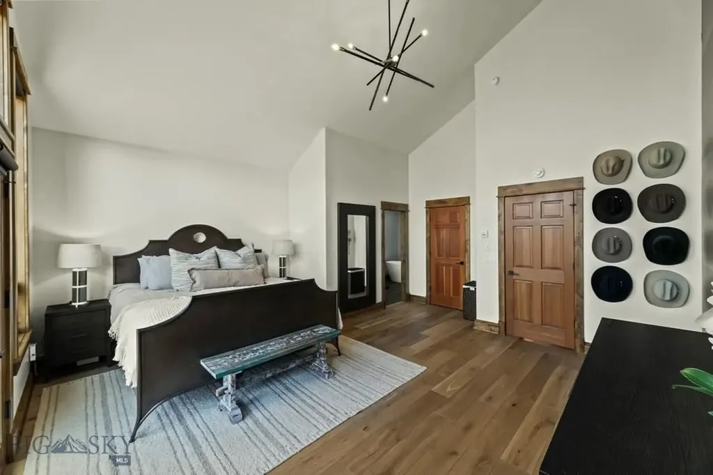 69 Upper Rainbow Bozeman MT 59718