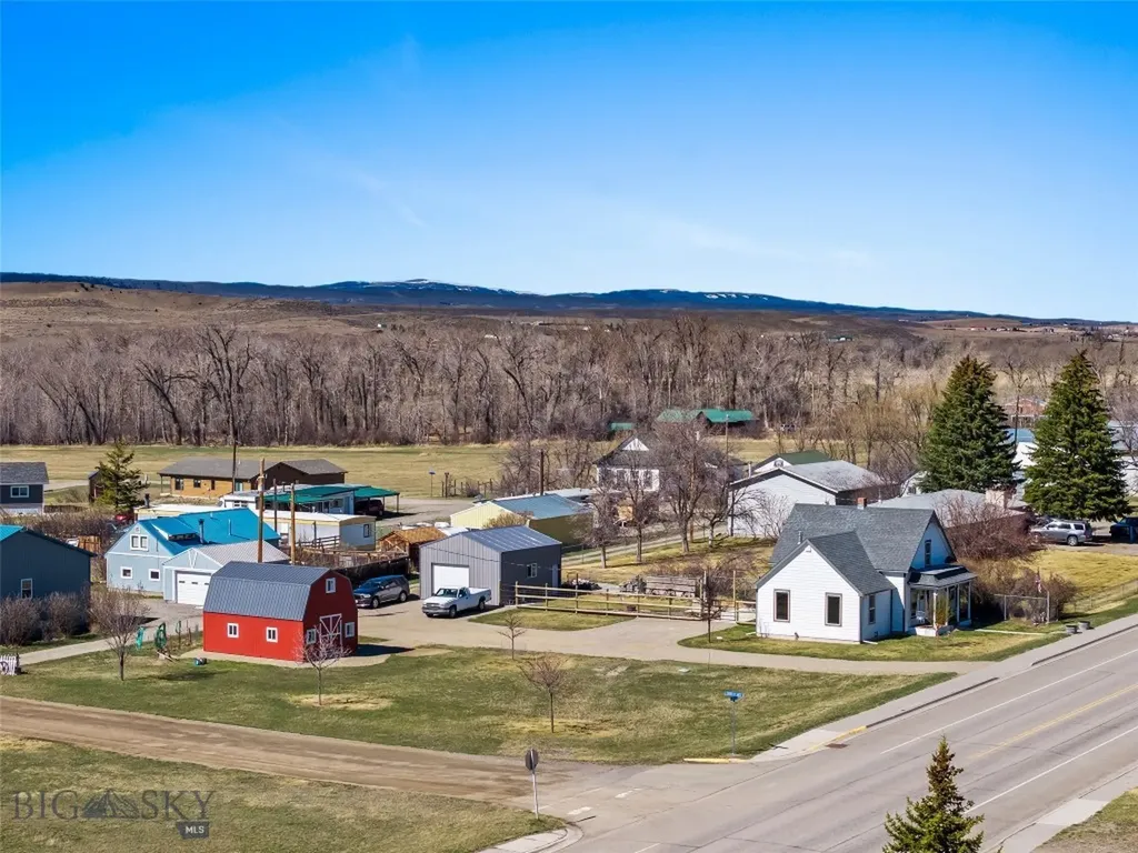203 1st Avenue Clyde Park MT 59018