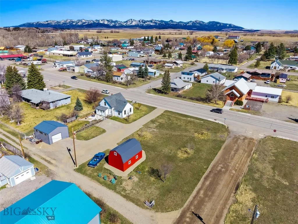 203 1st Avenue Clyde Park MT 59018