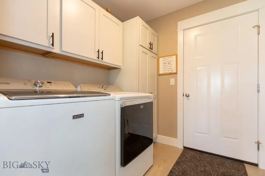358 Pioneer Crossing Boulevard Manhattan MT 59741