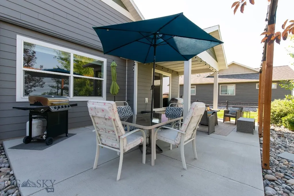 358 Pioneer Crossing Boulevard Manhattan MT 59741