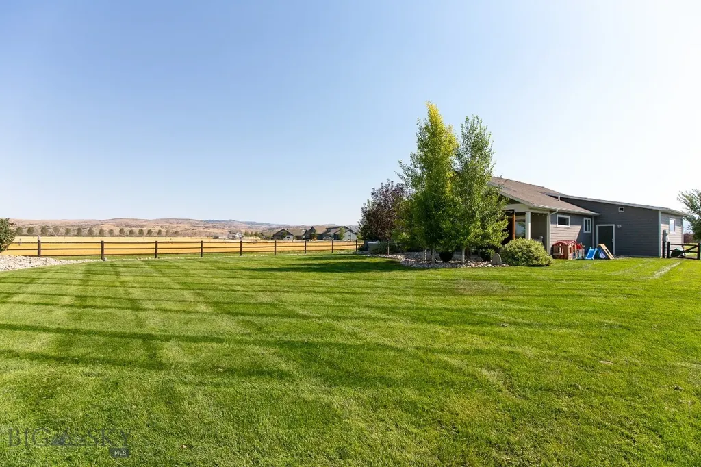 358 Pioneer Crossing Boulevard Manhattan MT 59741