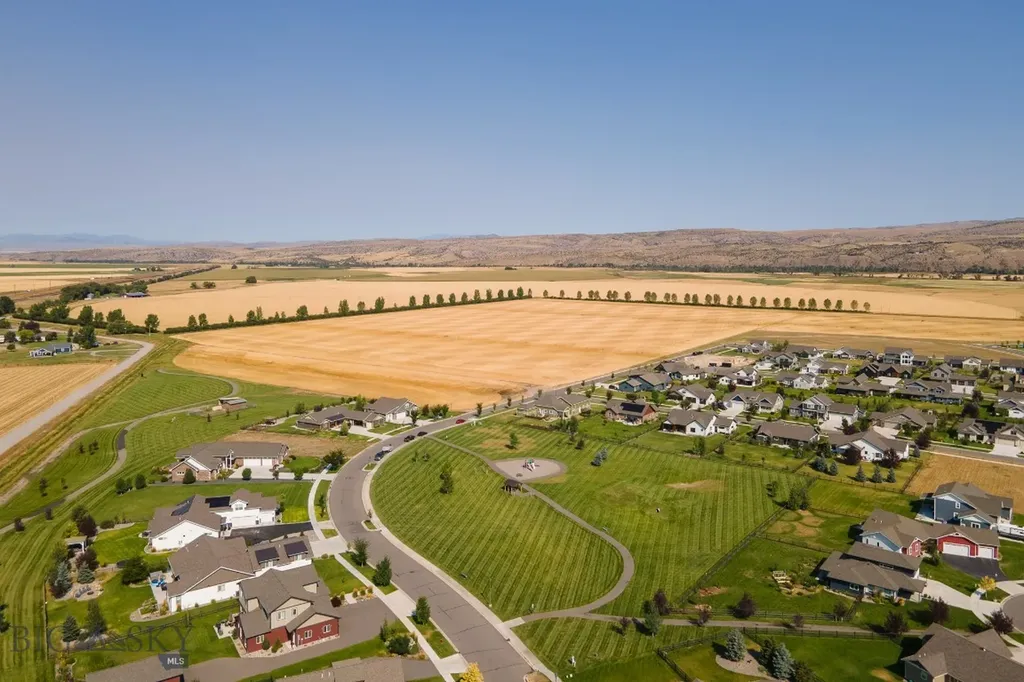 358 Pioneer Crossing Boulevard Manhattan MT 59741