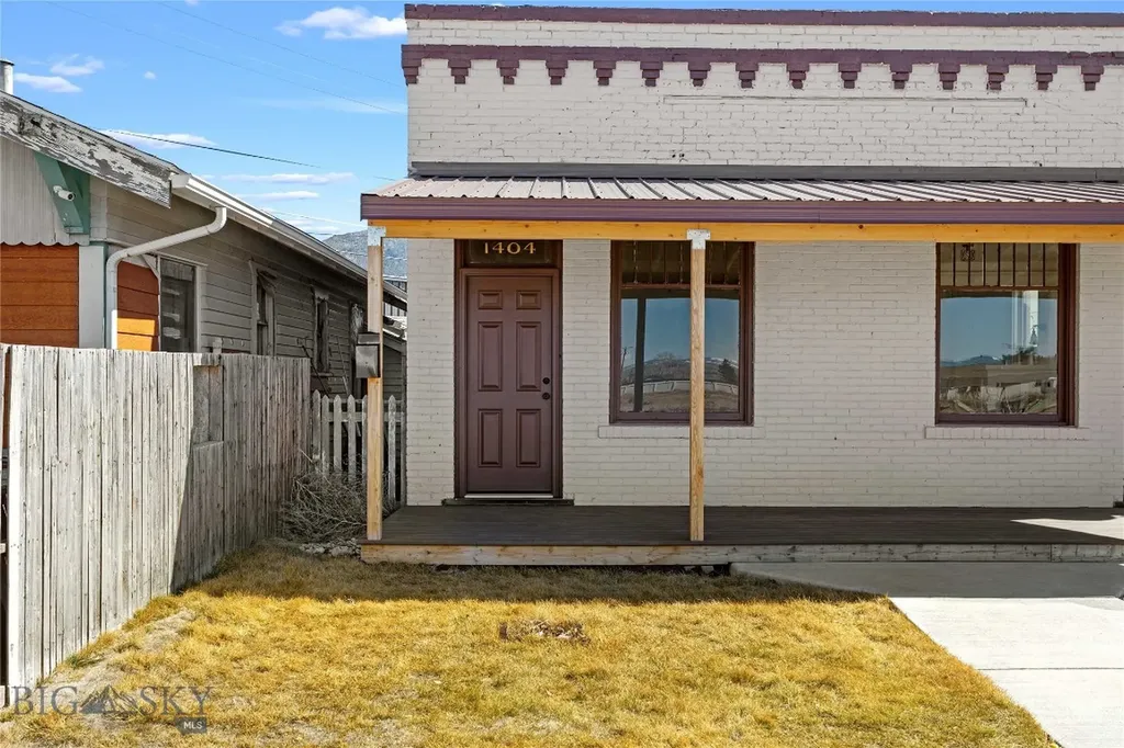 1404 S Warren Butte MT 59701