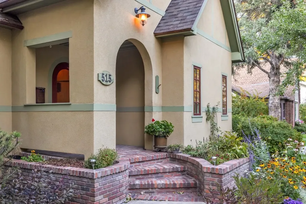 515 W Cleveland Street Bozeman MT 59715