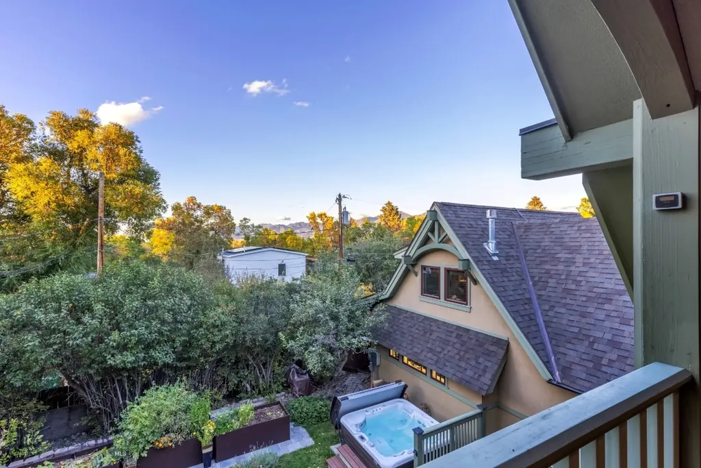 515 W Cleveland Street Bozeman MT 59715