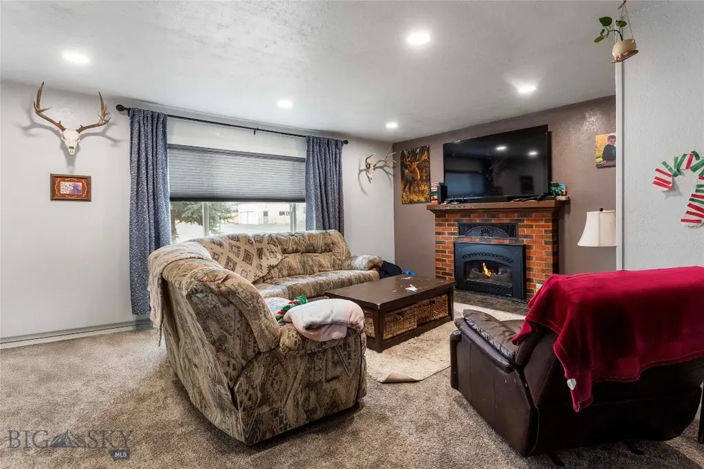 1401 Sampson Street Butte MT 59701