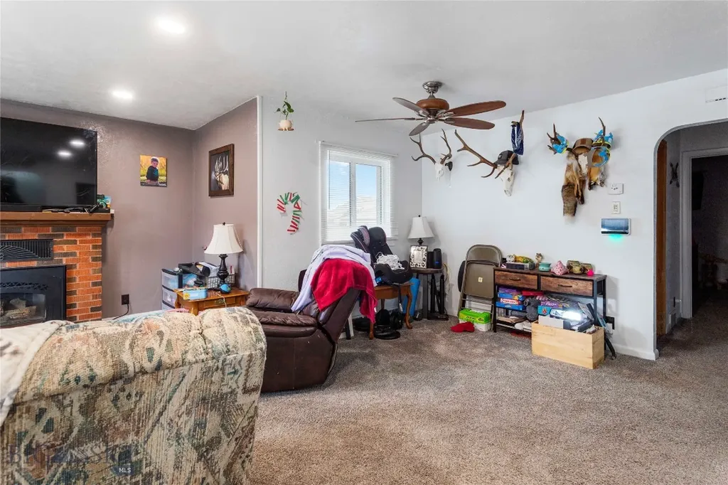 1401 Sampson Street Butte MT 59701