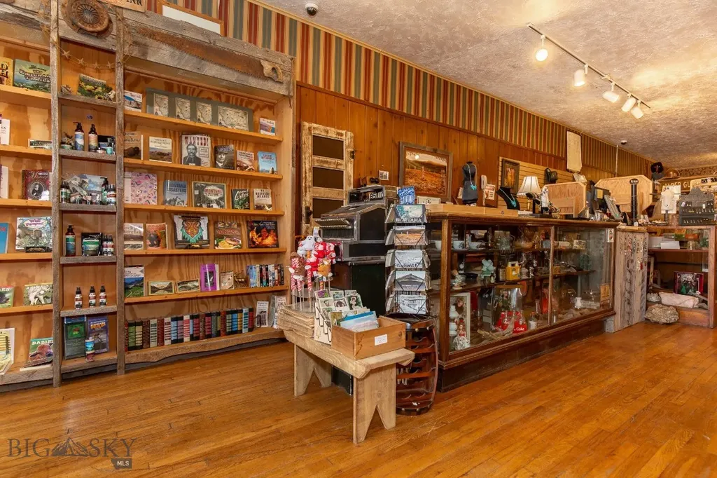 122 W Wallace Street Virginia City MT 59755