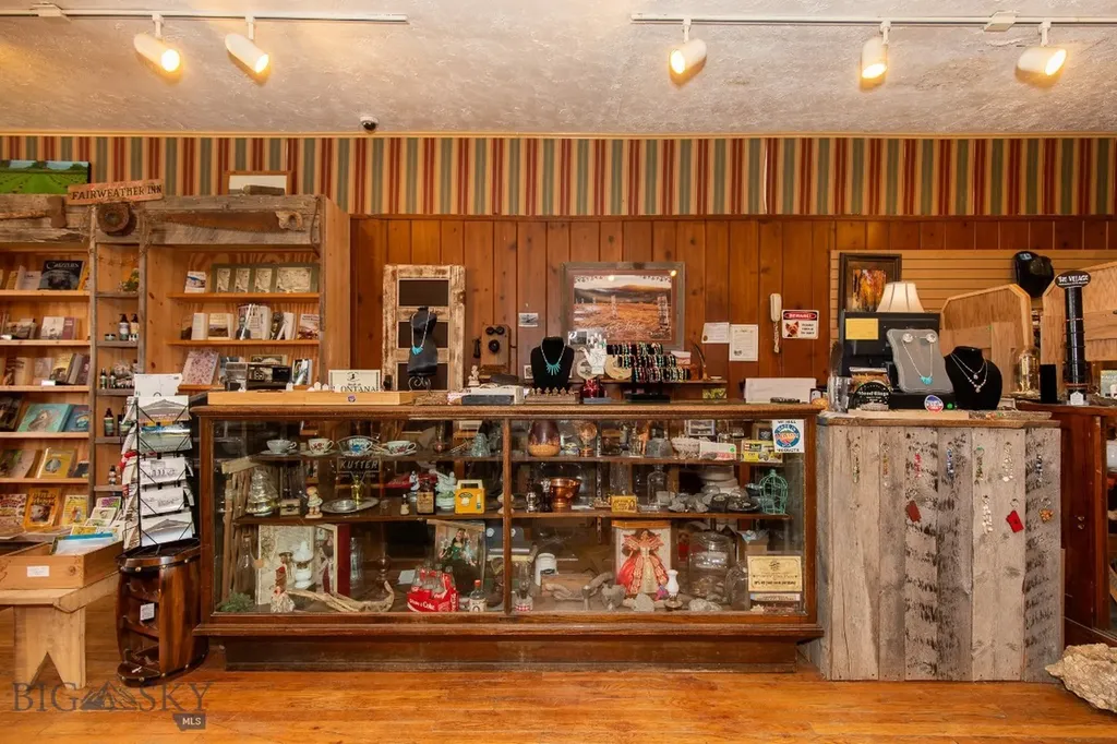 122 W Wallace Street Virginia City MT 59755