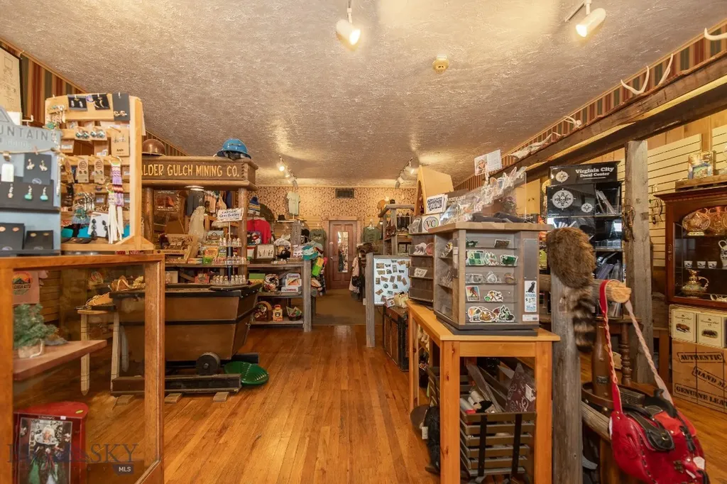 122 W Wallace Street Virginia City MT 59755