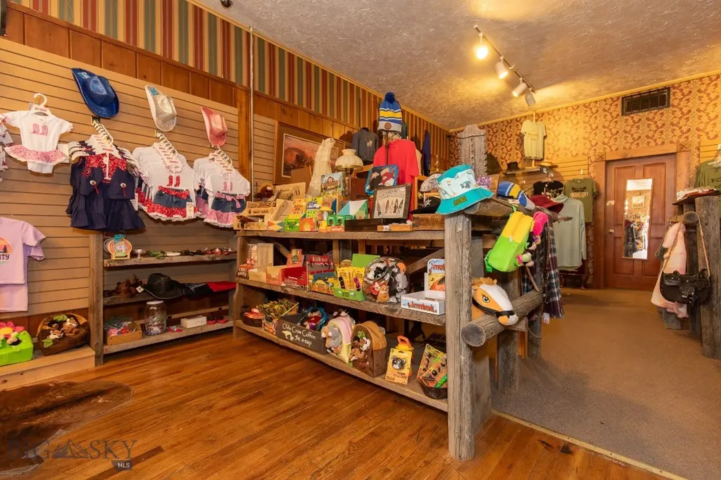 122 W Wallace Street Virginia City MT 59755
